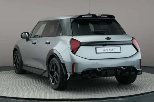 MINI John Cooper Works (2025) thumbnail 6