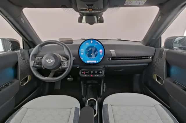 MINI Mini Electric (2026) thumbnail 5