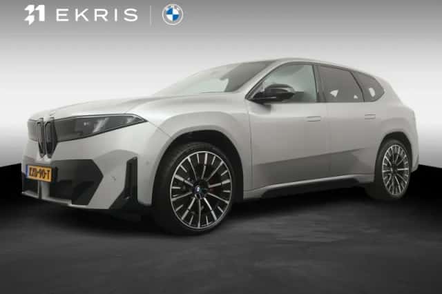 BMW iX3 (2026) thumbnail 1