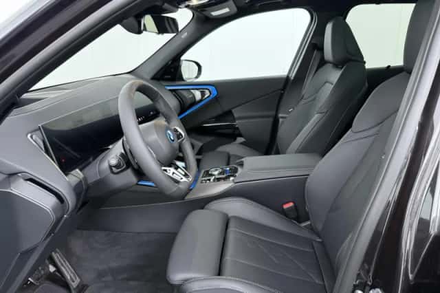 BMW X3 (2026) thumbnail 4