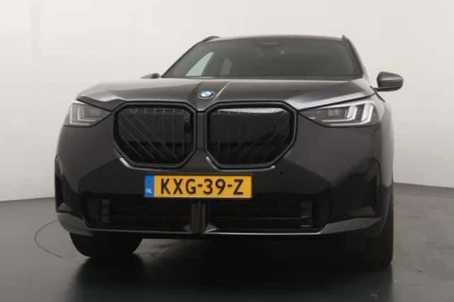 BMW X3 (2026) thumbnail 6