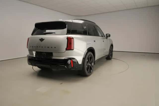 MINI Countryman (2026) thumbnail 2