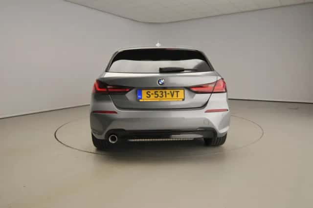 BMW 1-Serie (2023) thumbnail 3