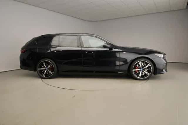 BMW 5-Serie (2025) thumbnail 4