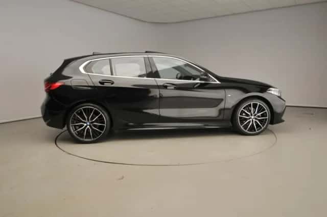 BMW 1-Serie (2021) thumbnail 4
