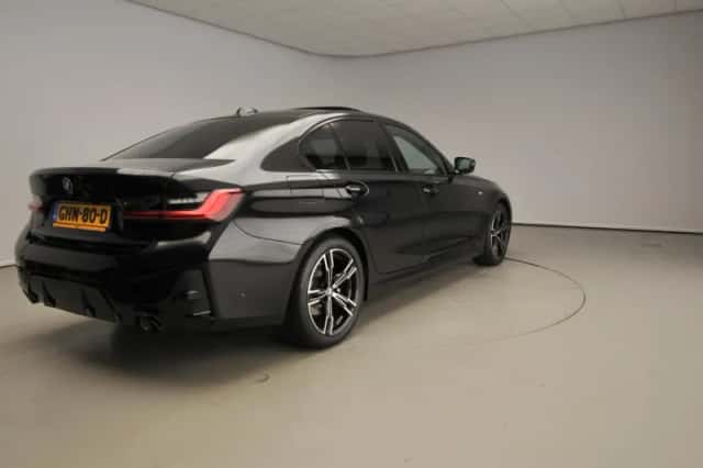 BMW 3-Serie (2024) thumbnail 3