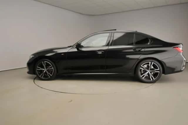 BMW 3-Serie (2024) thumbnail 5