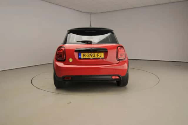 MINI Mini Electric (2022) thumbnail 5