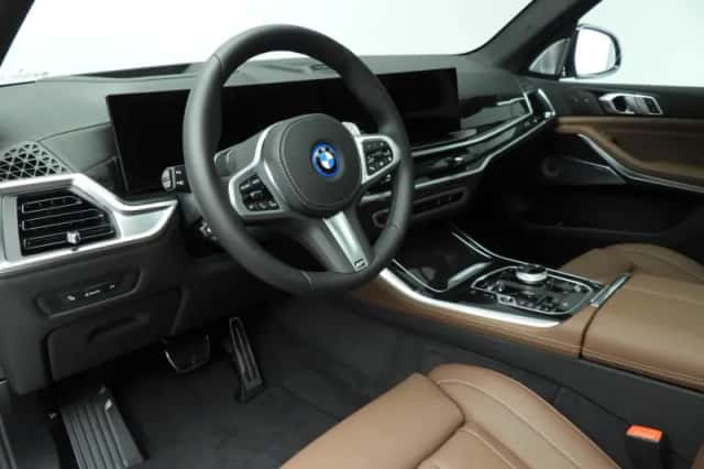 BMW X5 (2026) thumbnail 6