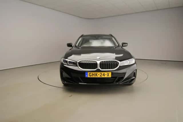BMW 3-Serie (2024) thumbnail 5