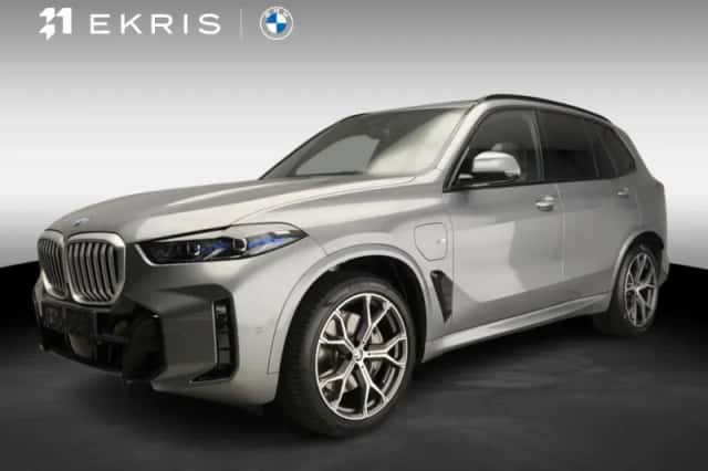 BMW X5 (2026) thumbnail 1