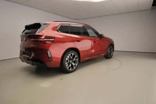 BMW X3 (2026) thumbnail 2