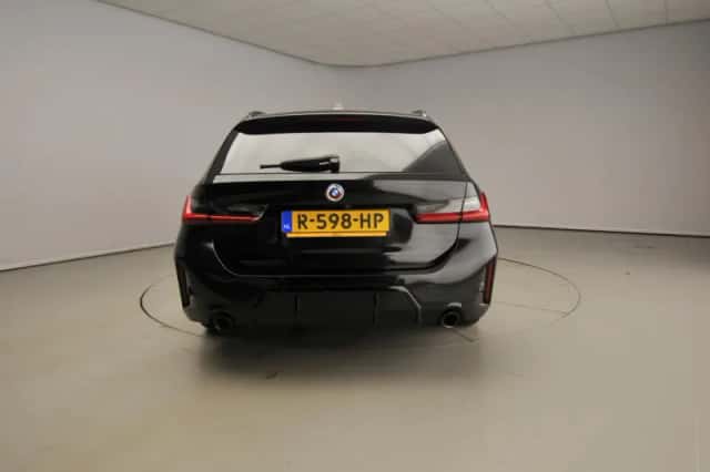 BMW 3-Serie (2022) thumbnail 3