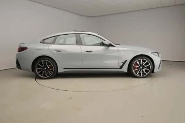 BMW i4 (2025) thumbnail 4