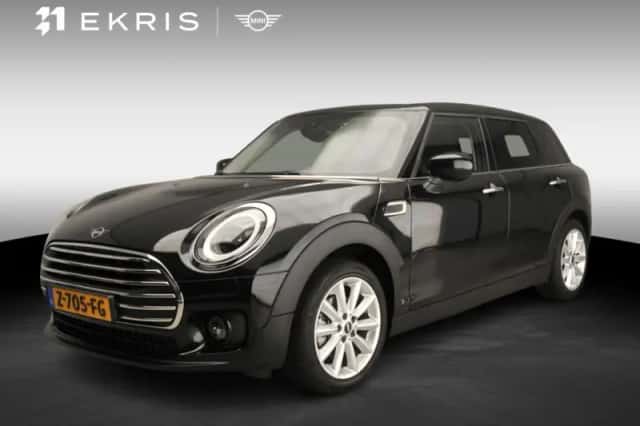 MINI Clubman (2024) thumbnail 1