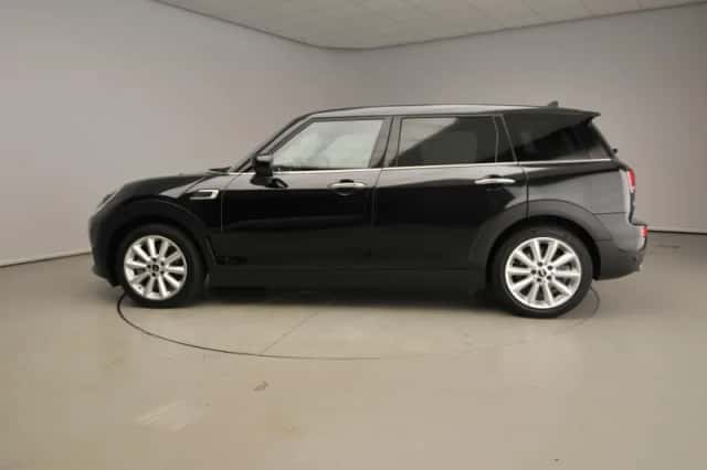 MINI Clubman (2024) thumbnail 2