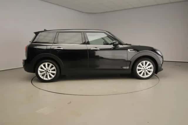 MINI Clubman (2024) thumbnail 4
