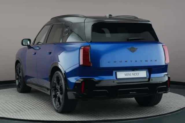 MINI Countryman (2025) thumbnail 3