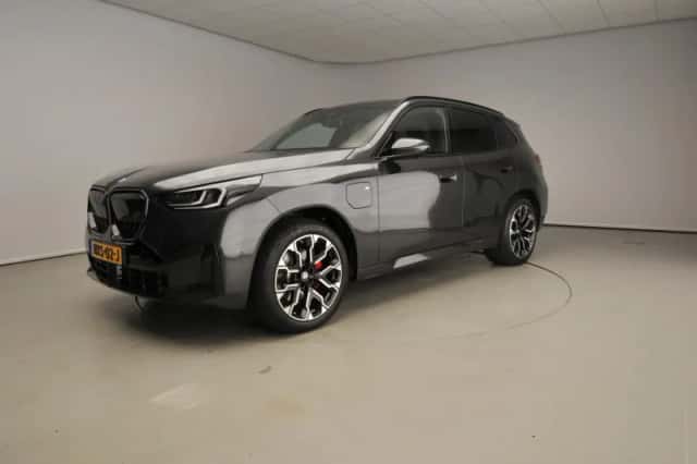 BMW X3 (2025) thumbnail 1