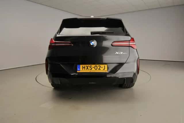 BMW X3 (2025) thumbnail 3