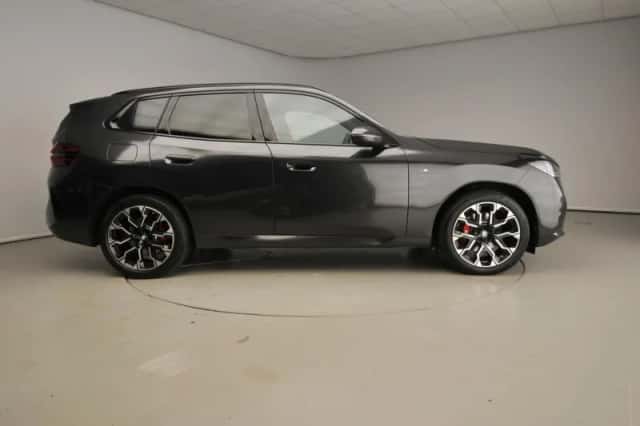 BMW X3 (2025) thumbnail 4