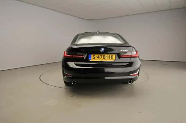 BMW 3-Serie (2022) thumbnail 3