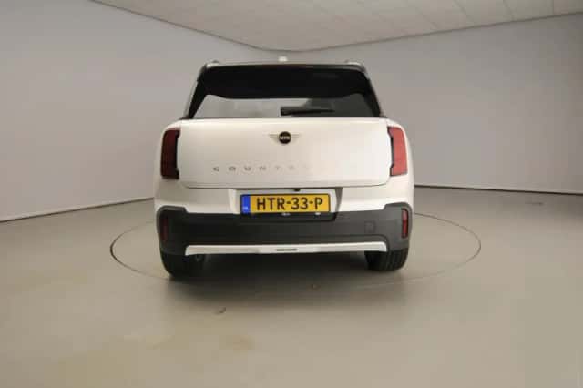 MINI Countryman (2025) thumbnail 4