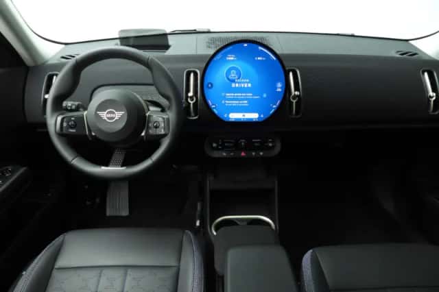 MINI Countryman (2025) thumbnail 6