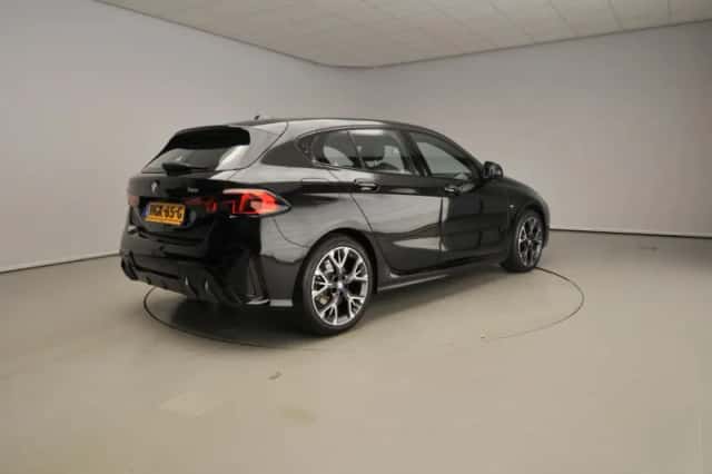 BMW 1-Serie (2025) thumbnail 2