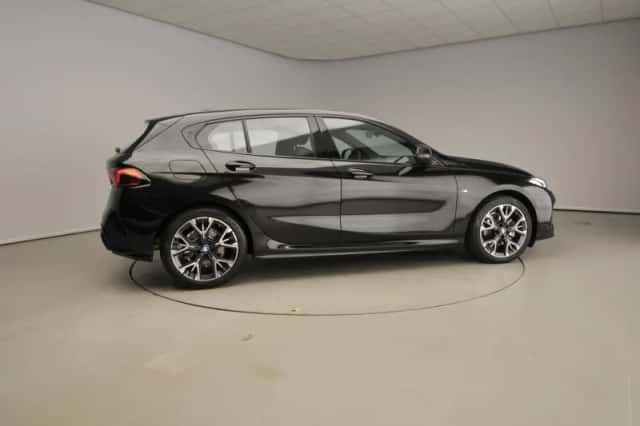 BMW 1-Serie (2025) thumbnail 3