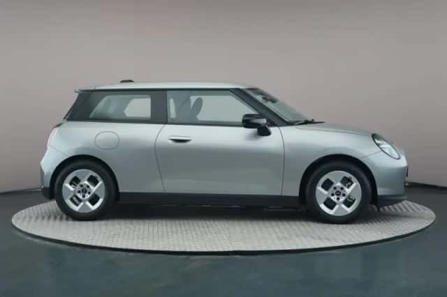 MINI Mini Electric (2026) thumbnail 6