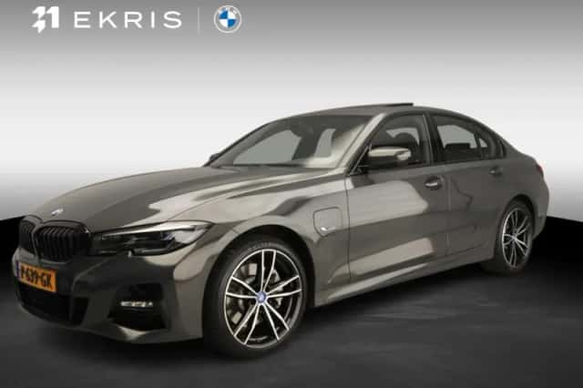 BMW 3-Serie (2022) thumbnail 1