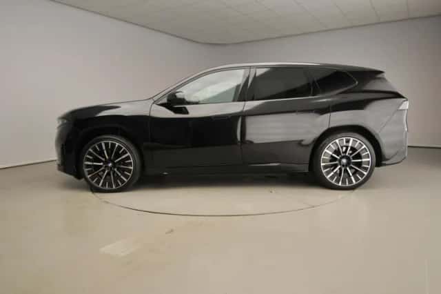 BMW iX3 (2026) thumbnail 2