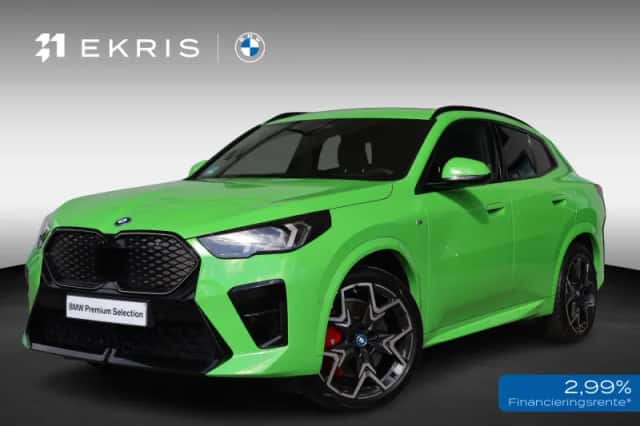 BMW iX2 (2025) thumbnail 1