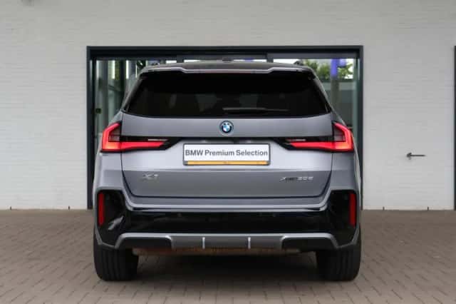 BMW X1 (2023) thumbnail 5