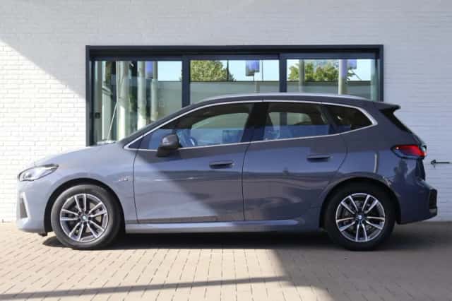 BMW 2-Serie Active Tourer (2022) thumbnail 5