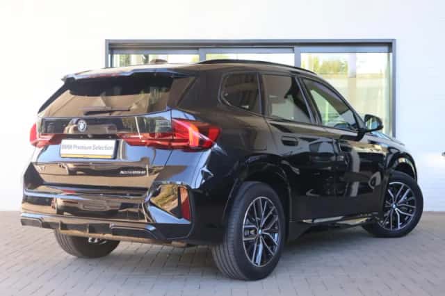 BMW X1 (2025) thumbnail 2