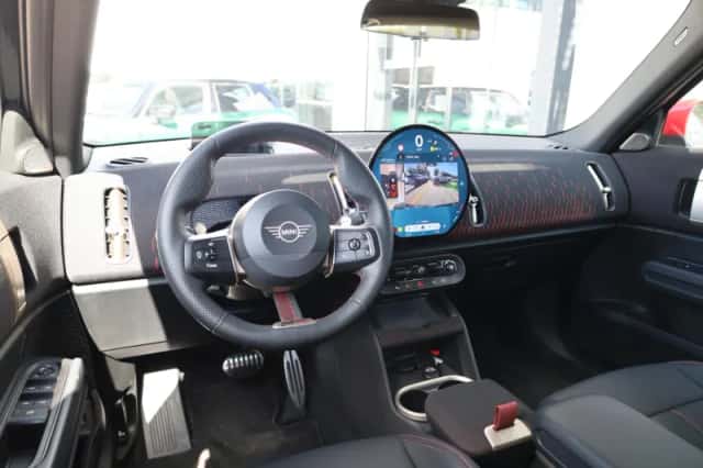 MINI Countryman (2024) thumbnail 5