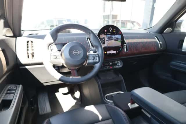 MINI Countryman (2025) thumbnail 5