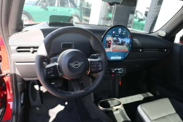 MINI Cooper (2026) thumbnail 5