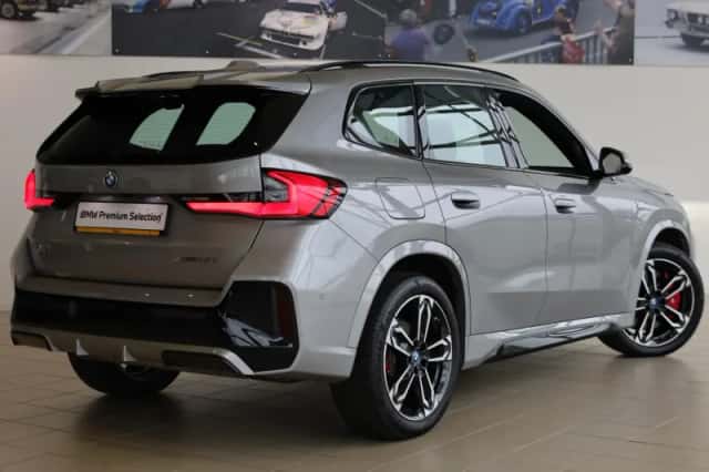 BMW X1 (2025) thumbnail 2