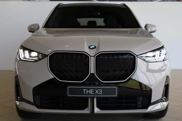 BMW X3 (2026) thumbnail 4