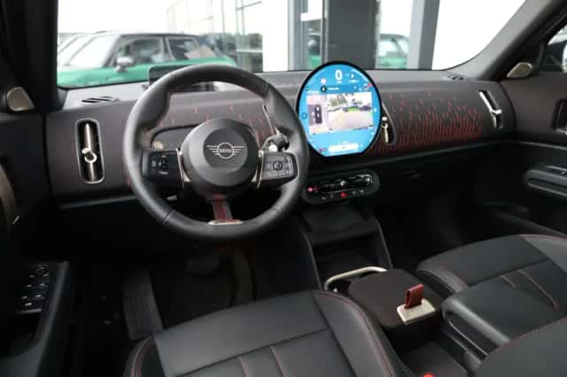 MINI Countryman (2025) thumbnail 5