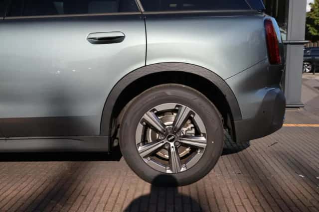 MINI Countryman (2025) thumbnail 4