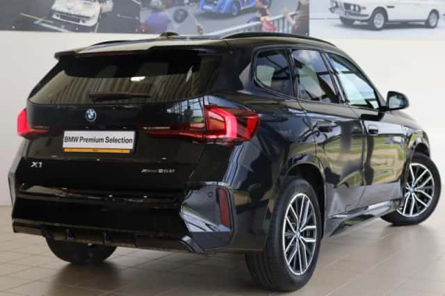 BMW X1 (2025) thumbnail 2