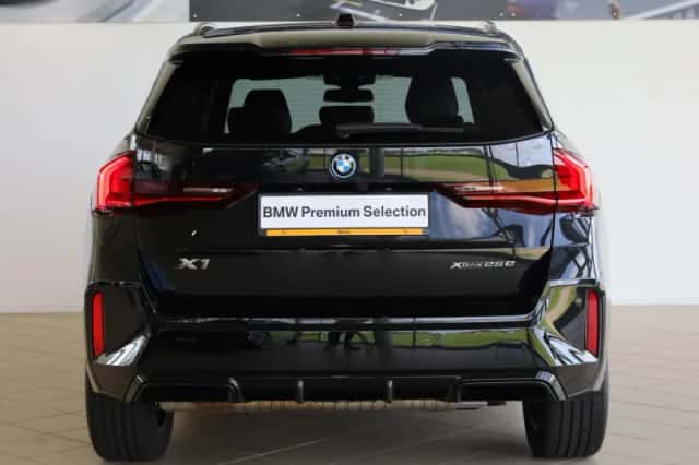 BMW X1 (2025) thumbnail 5