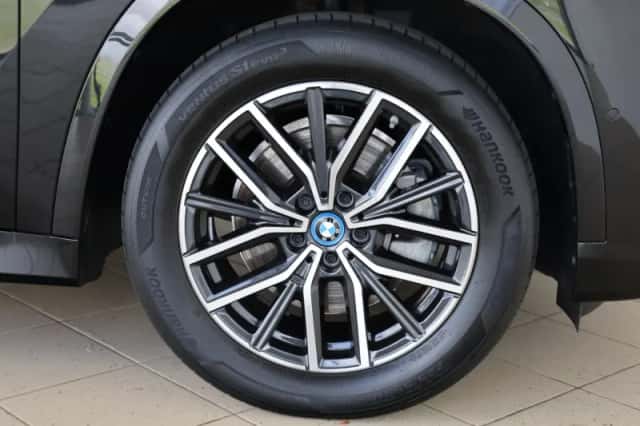 BMW X1 (2025) thumbnail 6