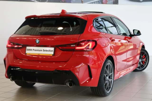 BMW 1-Serie (2023) thumbnail 2