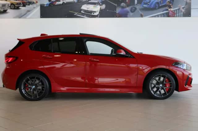 BMW 1-Serie (2023) thumbnail 3