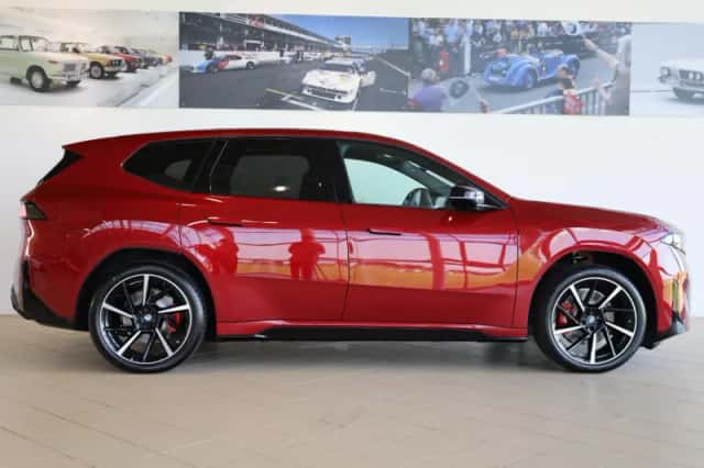 BMW iX3 (2026) thumbnail 3